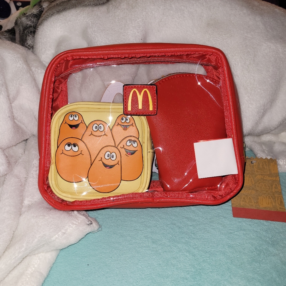 3 piece McDonald's Cosmetic bag set, very RARE NWT - Picture 2 of 4